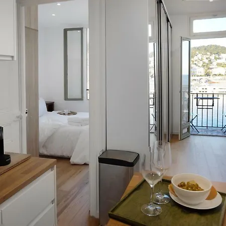 Waterfront Panoramic Sea View, Balcony, Ac Nice