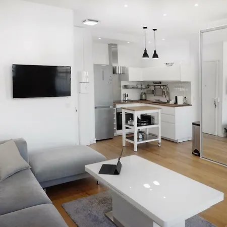 Waterfront Panoramic Sea View, Balcony, Ac