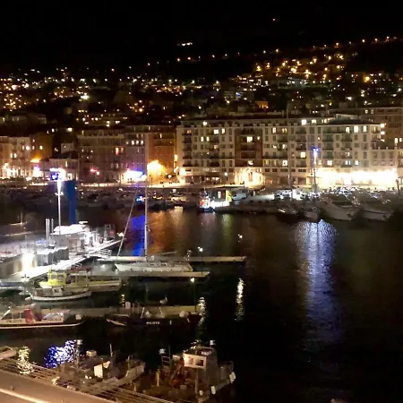 Waterfront Panoramic Sea View, Balcony, Ac Apartment *