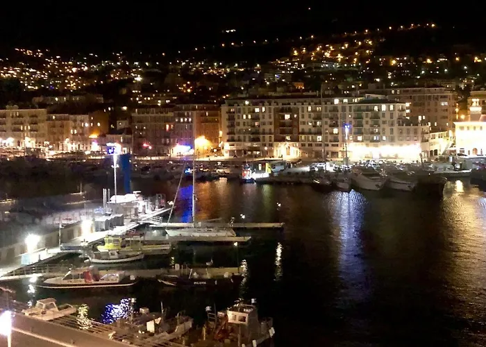 Waterfront Panoramic Sea View, Balcony, Ac Lejlighed *