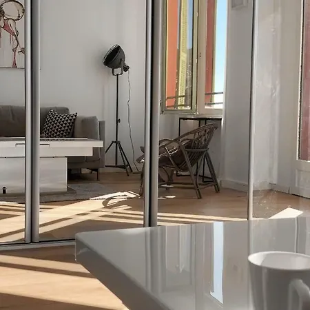 Waterfront Panoramic Sea View, Balcony, Ac * Νίκαια